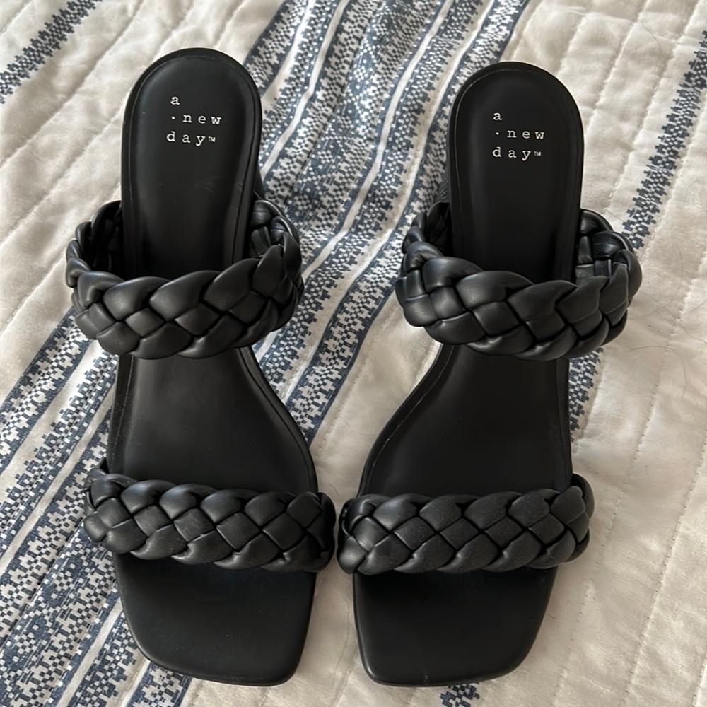 Women’s A NEW DAY Basil Mule Heels